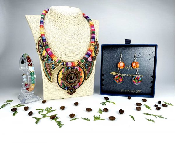 Set étnico multicolor